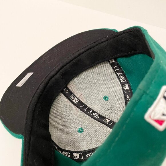 New Era 59Fifty Boston Red Sox On The Field Cap Hat Fitted Size 7 1/4 - Picture 14 of 16